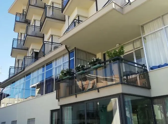 酒店 金色玫瑰酒店