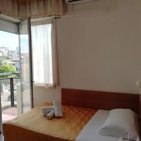 Goldene Rose Ξενοδοχείο