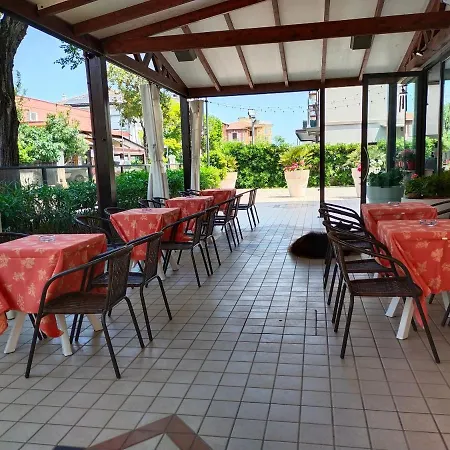 Goldene Rose Отель