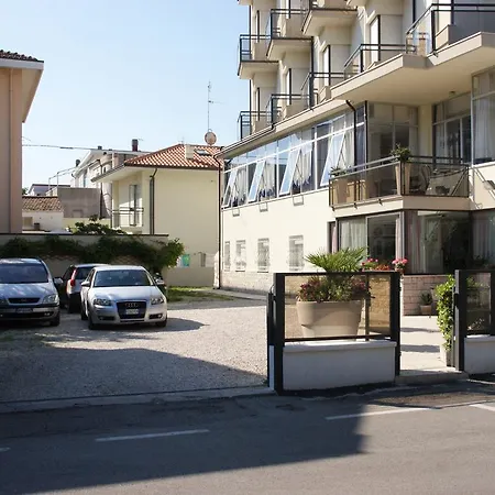 Goldene Rose Римини