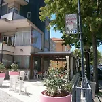 Ξενοδοχείο Goldene Rose