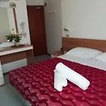 Goldene Rose Ξενοδοχείο Ρίμινι