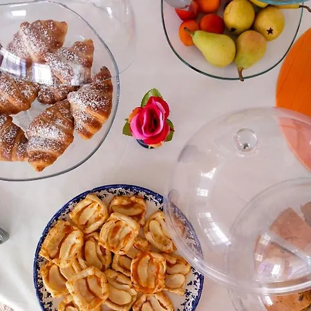 Goldene Rose ホテル リミニ