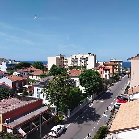 Szálloda Goldene Rose 2*