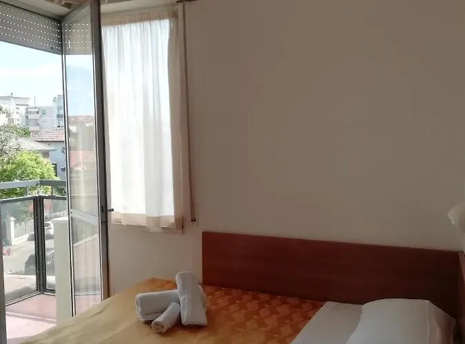 Goldene Rose Szálloda