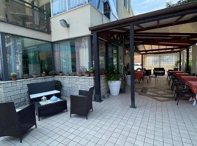 Goldene Rose Szálloda