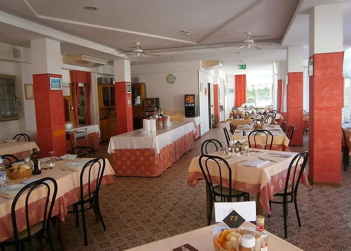 Goldene Rose 2* Rimini