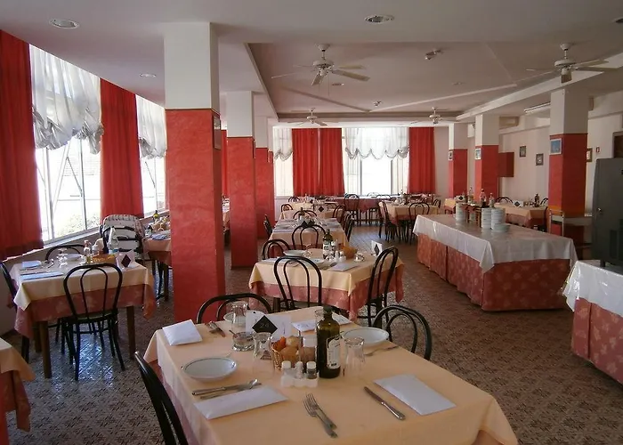 Goldene Rose Hotell 2*